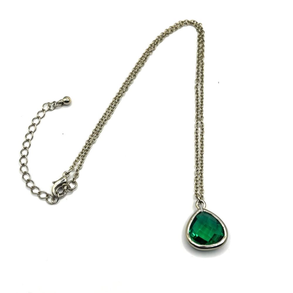 Antique Gold Necklace with Green Tear Drop Pendant